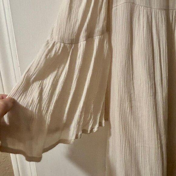 Gauzy, bohemian, vintage dress with cold shoulder - Picture 3 of 5